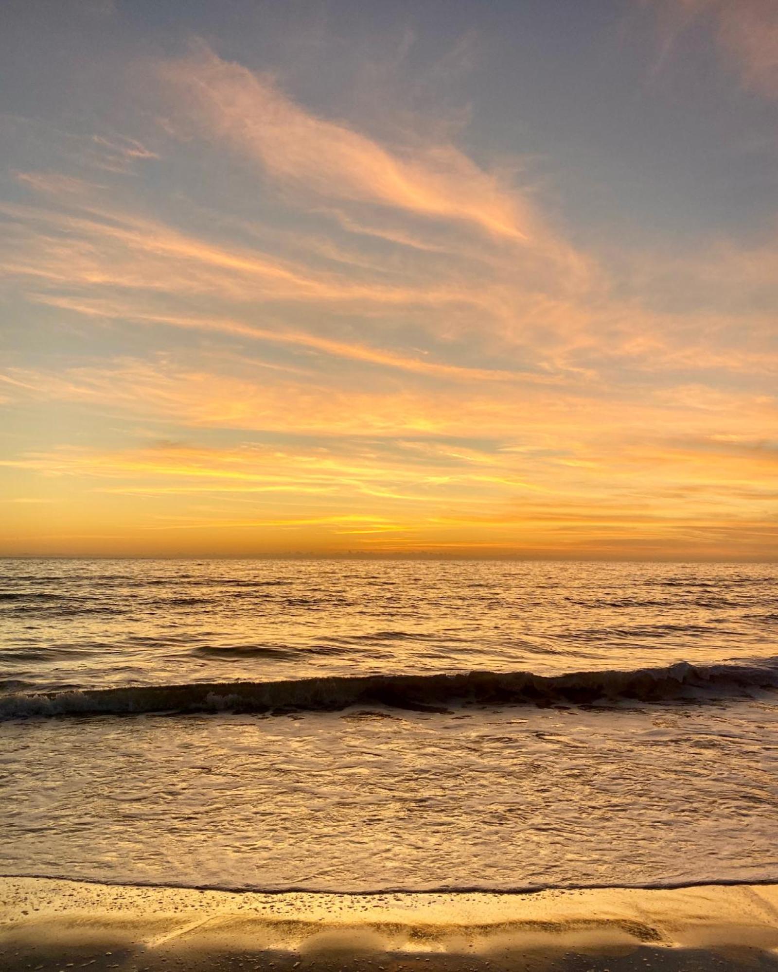 The Molloy - Treasure Island Suites & Cottages St. Pete Beach Bagian luar foto